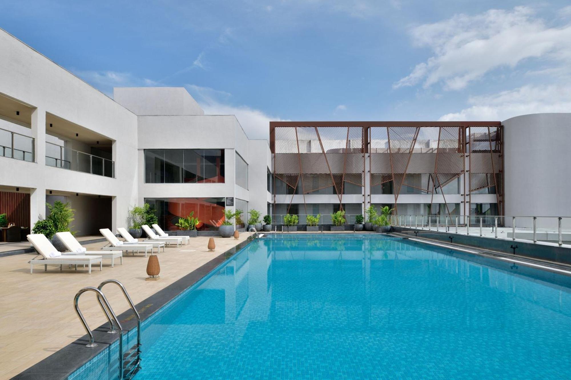 The Artiste, Kochi, A Tribute Portfolio By Marriott Otel Dış mekan fotoğraf